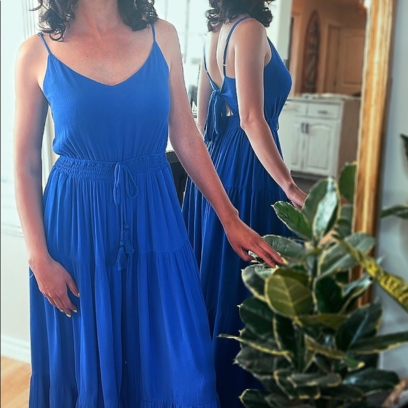 Tie back jumpsuit - Picture 2 of 3